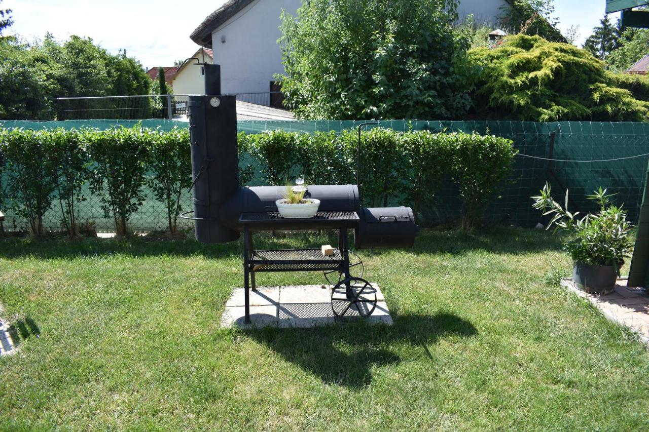Apartamento Lila Füge Apartman Balatonfüred Exterior foto